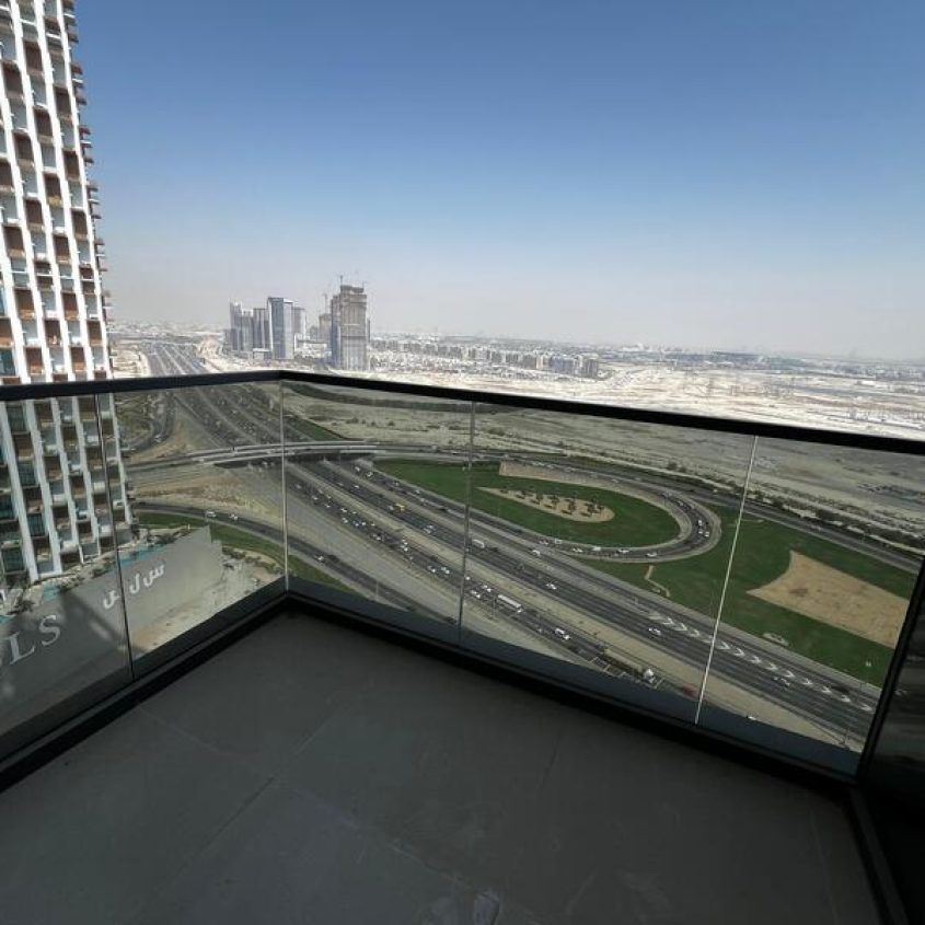 SPACIOUS 2BR | BRAND NEW | HIGH FLOOR – TIGER GROUP