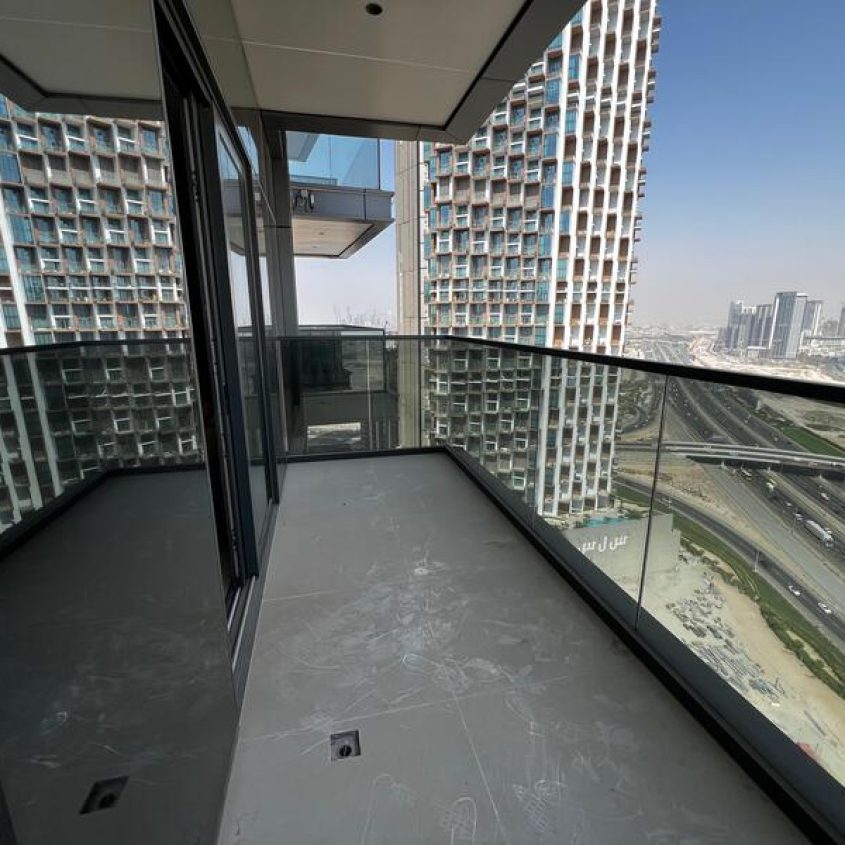 SPACIOUS 2BR | BRAND NEW | HIGH FLOOR – TIGER GROUP
