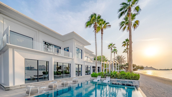 Palm Jumeirah Waterfront Villas